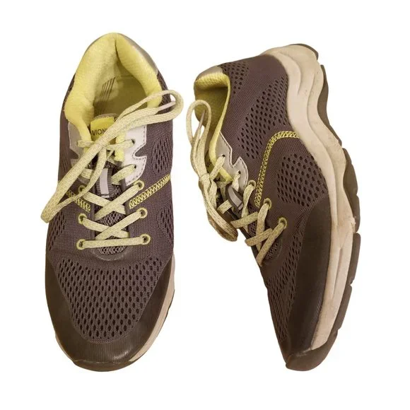 Emerald green shop tennis shoes